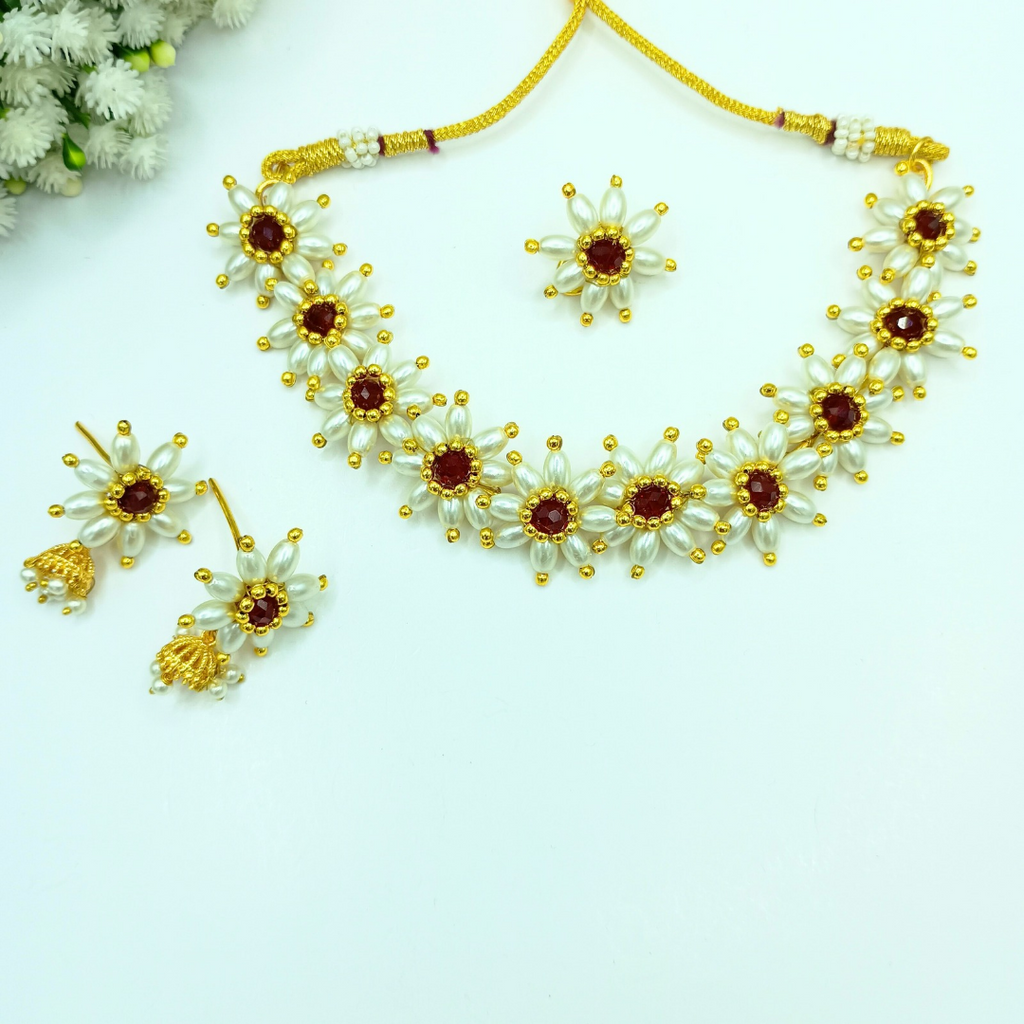 Moti necklace