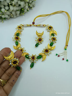Chandra necklace set